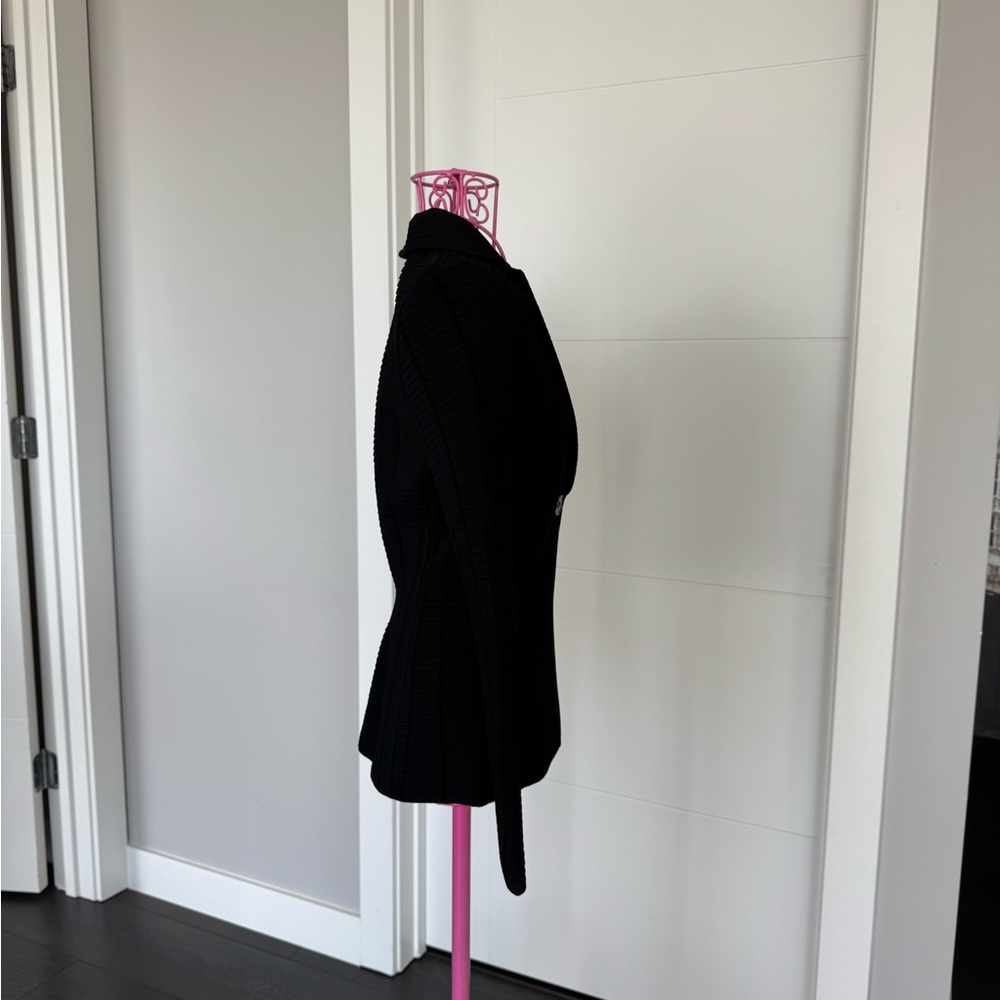 Giorgio Armani Black Textured Blazer - Picture 2 of 9